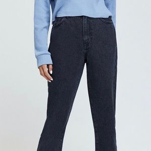 Pacsun black wash mom jeans !!!!! 🌸🌸🌸